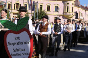 HKC Bunjevačko kolo i HKPD Vladimir Nazor sudjelovali na Vinkovačkim jesenima