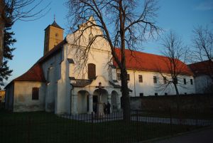 franjevacki samostan u bacu