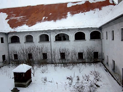 Franjevacki samostan Bac