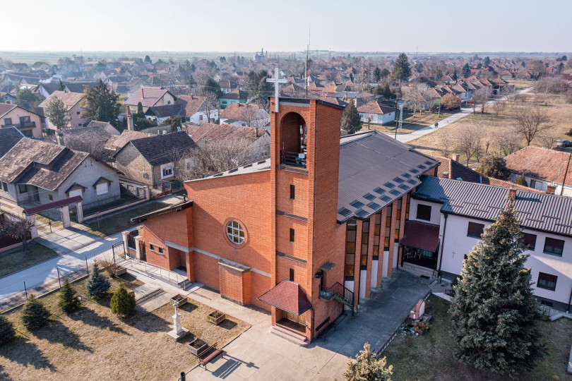 Crkva Marija majka Crkve – Aleksandrovo (Subotica)