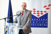 Vrijedni kroatološki ogledi Milana Bošnjaka o inozemnoj Croatici