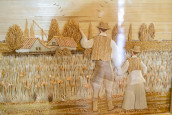 Izložba slika od slame u predvorju Gradske kuće u Subotici