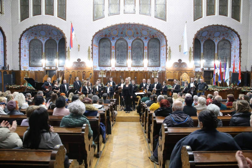 Održan tradicionalni Božićni koncert Subotičkog tamburaškog orkestra