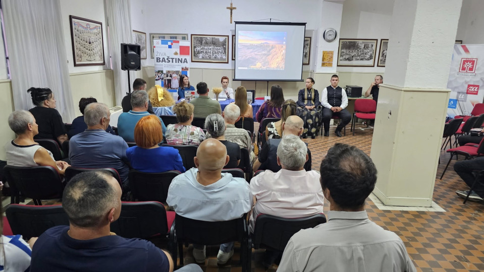 Predstavljena izdanja Zavoda na književnoj večeri u sklopu 91. Dužionice u Somboru
