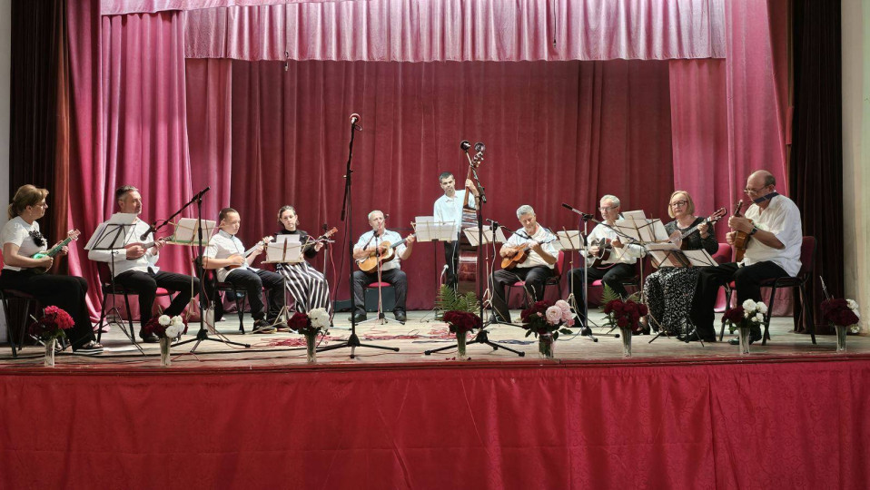 U Somboru održan koncert škole tambure HKUD-a Vladimir Nazor